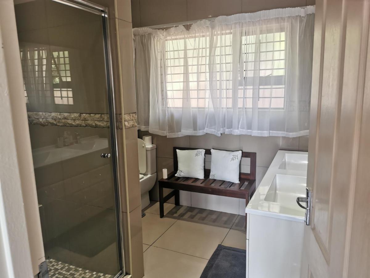 Cycadales Villa Sabie Bagian luar foto