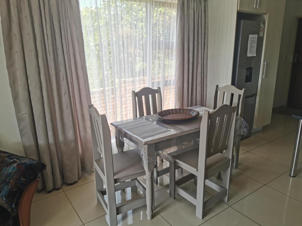 Cycadales Villa Sabie Bagian luar foto